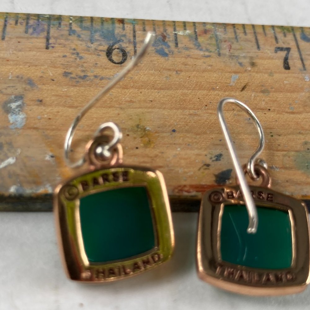 Green gem Barse gold tone framed dangle earrings - Picture 4 of 6